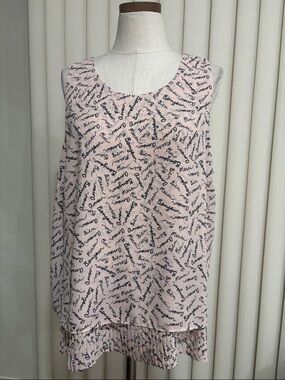 Banana Republic Light Pink French black Script Print Sleeveless Top pleat hem XL